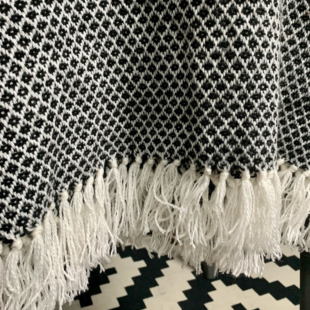Geometric Patterned Scarf